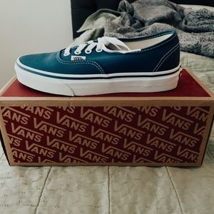 Navy Vans Authentic Core Classics Size 7 women